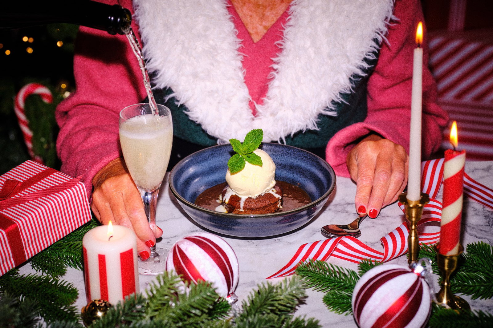 Sticky toffee pudding